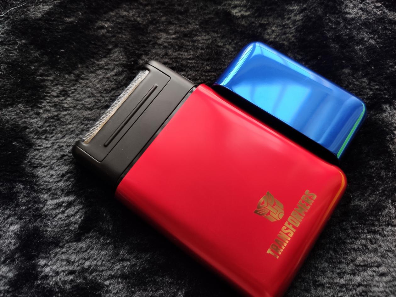 须眉男士电动剃须刀评测,须眉剃须刀擎天柱版