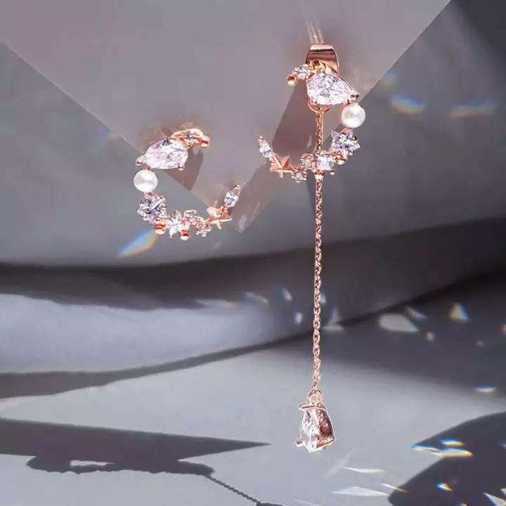 明星同款爱心气质高级轻奢耳饰,明星同款耳饰最好看的