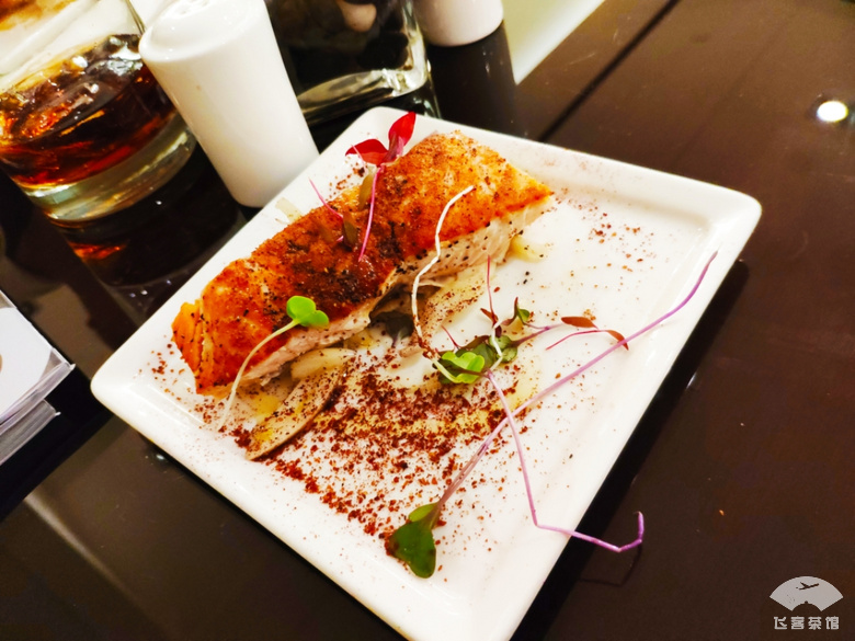 阿联酋航空a380头等舱套房解说 (土豪体验阿联酋航空a380头等舱)