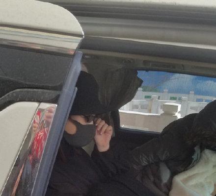 赵丽颖产子后复出,赵丽颖产后出院