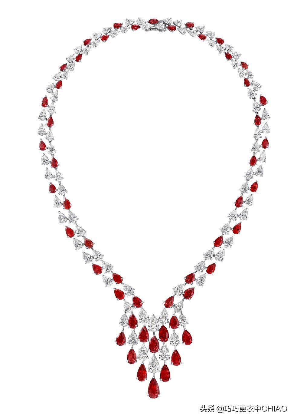 伊丽莎白女王有多少个珠宝,英国女王伊丽莎白二世的珠宝盘点