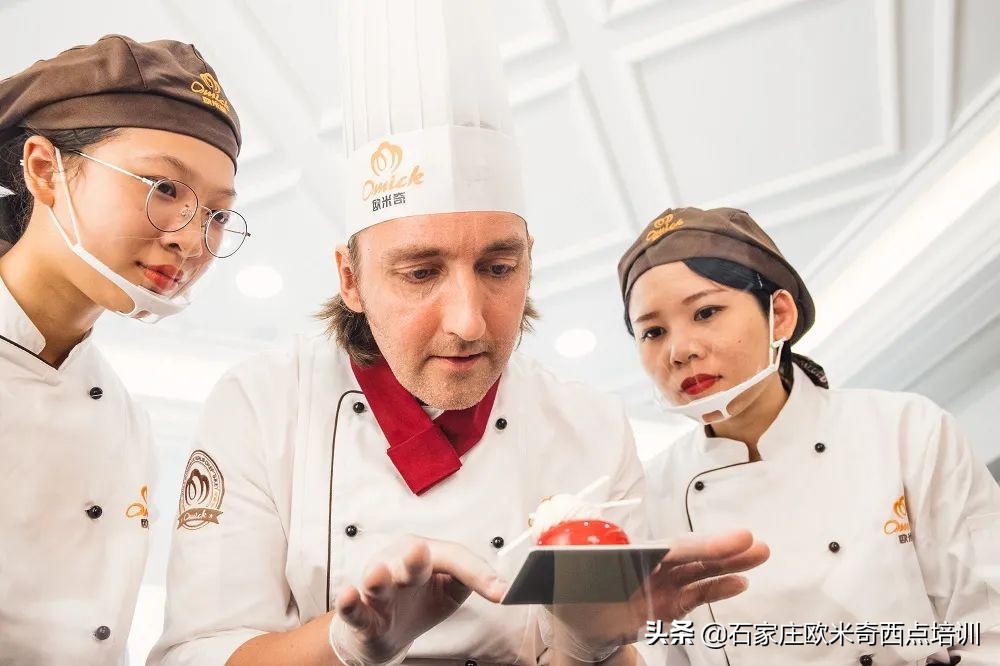 翻糖师真的可以赚钱吗,翻糖师工资一般多少