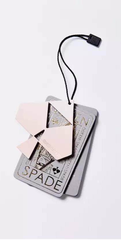 服装吊牌有什么用处,服装吊牌前世今生