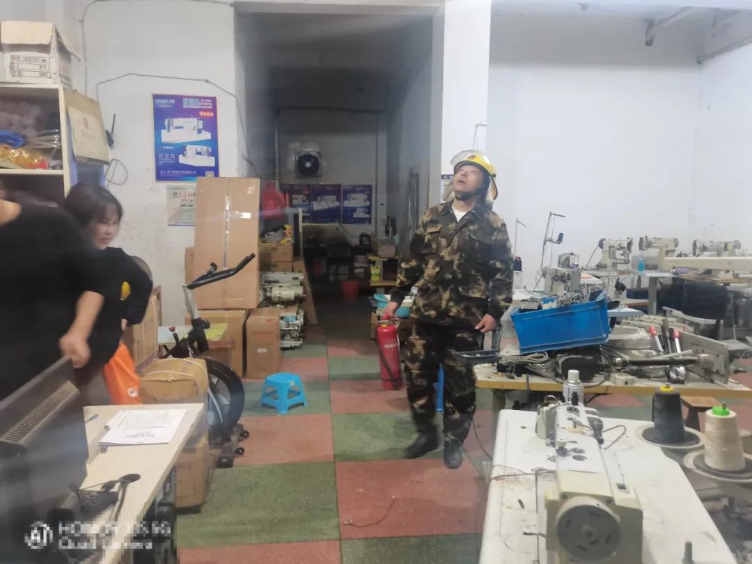 手电筒充电安全隐患,手电筒充电时间长了会引起火灾吗