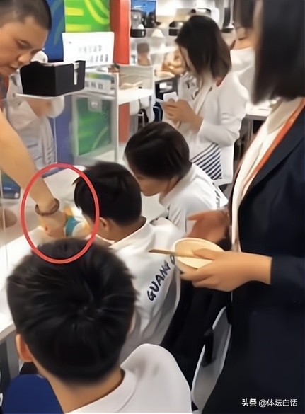 全红婵队医,全红婵的队医是谁