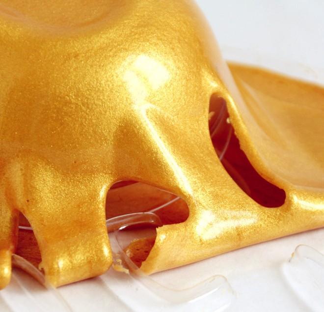 软软的泥土怪,脏脏的“鸡饲料”,竟然有护肤补水的神力?