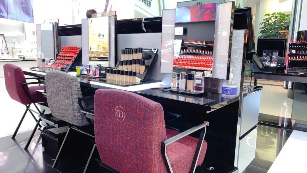 dior哈尔滨快闪店,哈尔滨哪个商场有迪奥专柜