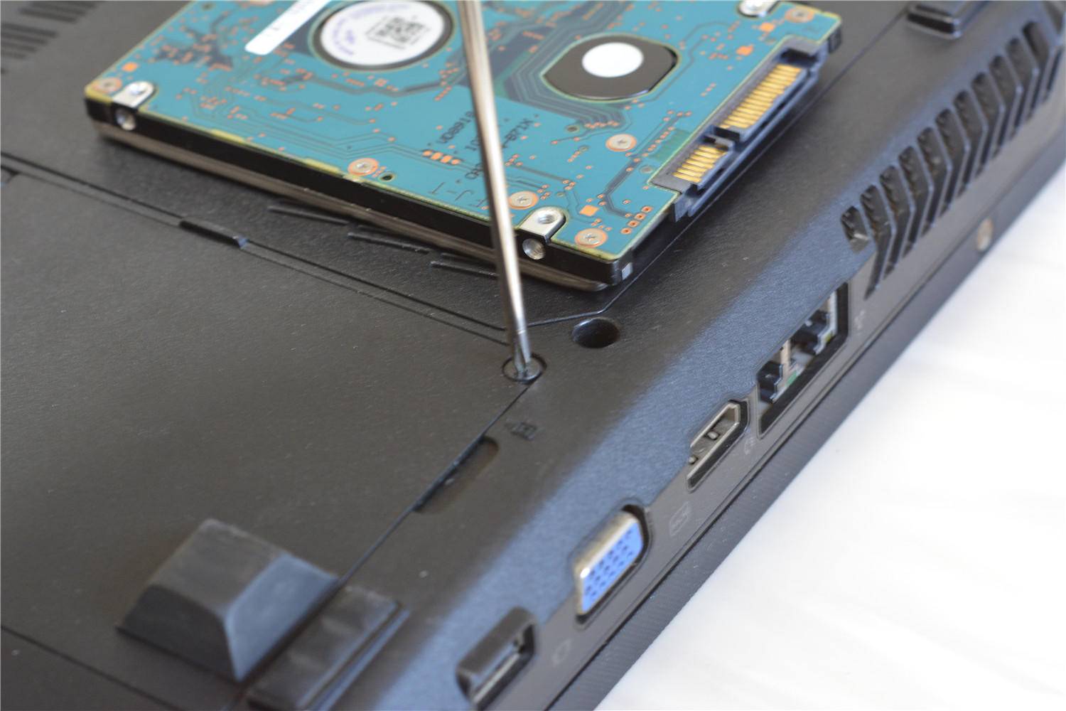 老笔记本联想y530升级硬件,老款联想笔记本电脑硬件升级