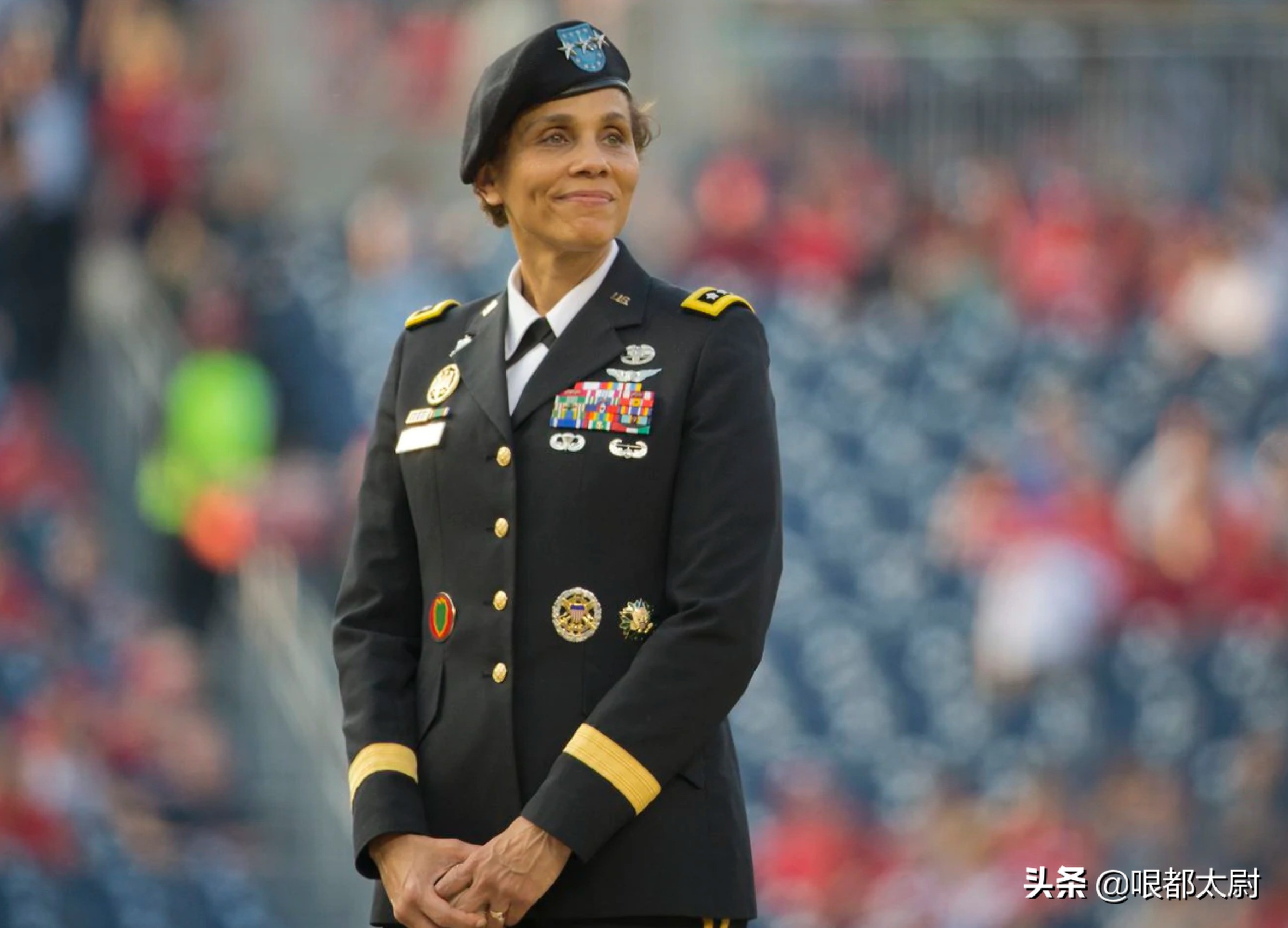 美军现任41名上将，仅2个黑人！美国有色人种参军，升职有多难？