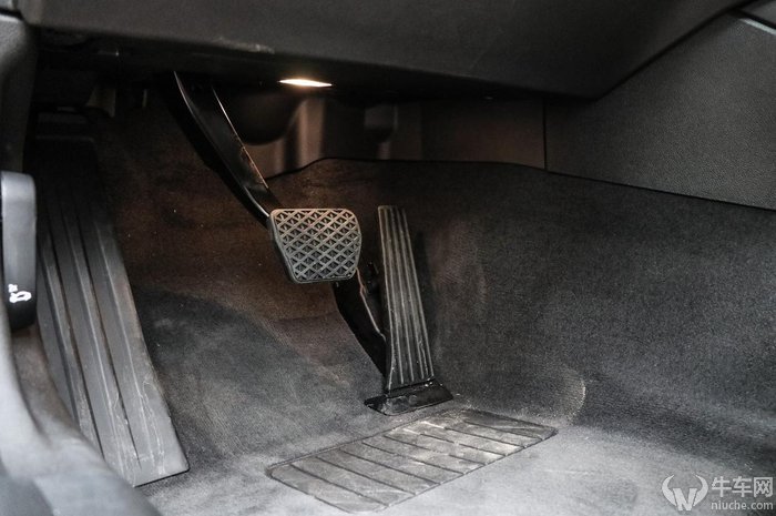 新款宝马325li驾驶感受怎么样,宝马325li新款2024款驾驶感受