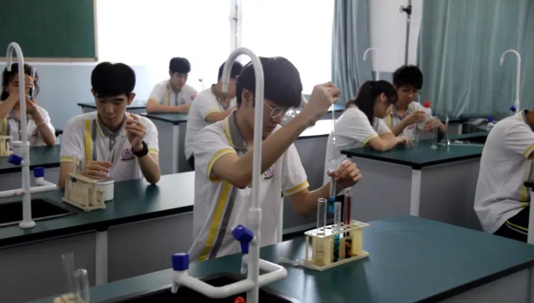 天津市建华中学贴吧,天津市建华中学闫文海