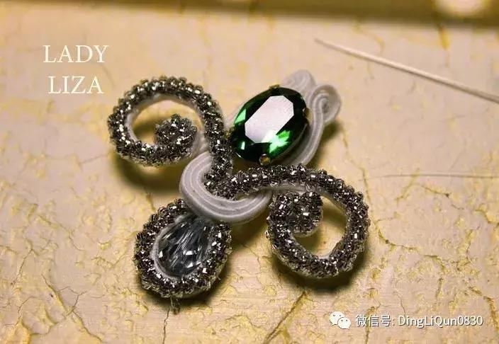 珍珠手工串珠教程,串珠教程简单优雅的s型珍珠耳坠