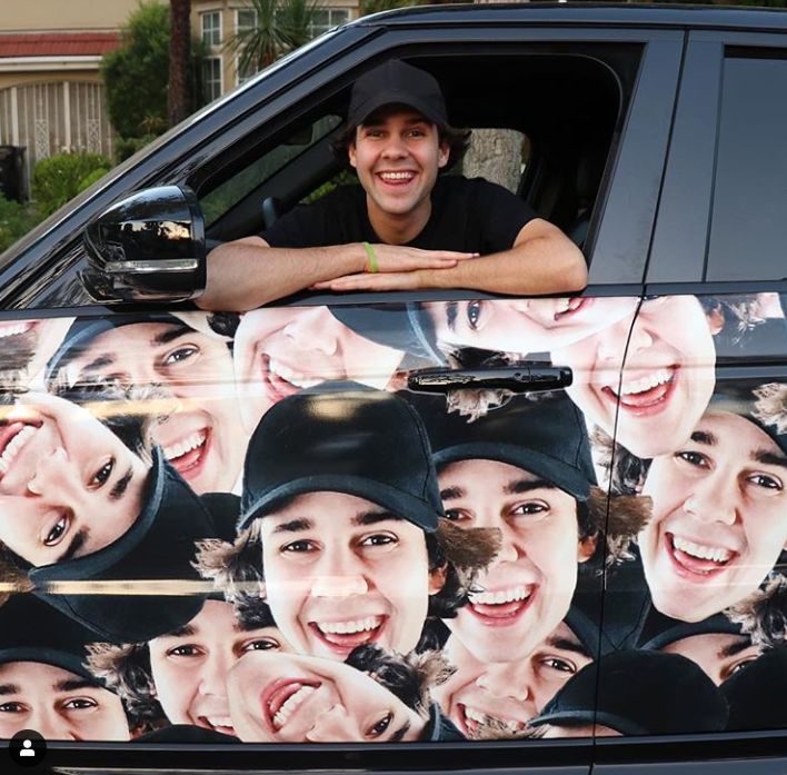 最甜分手看哭3千万人，转头与75岁基友妈妈结婚，“我是你爹”