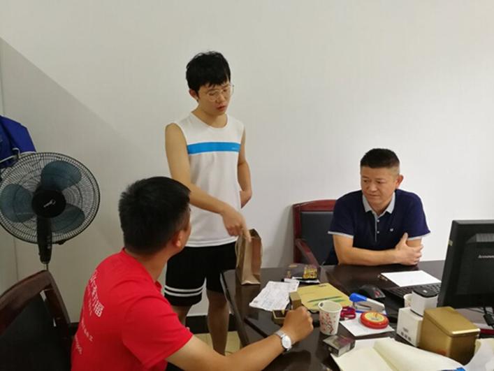 中国黄金银戒指以旧换新,金戒指以旧换新去哪里比较好