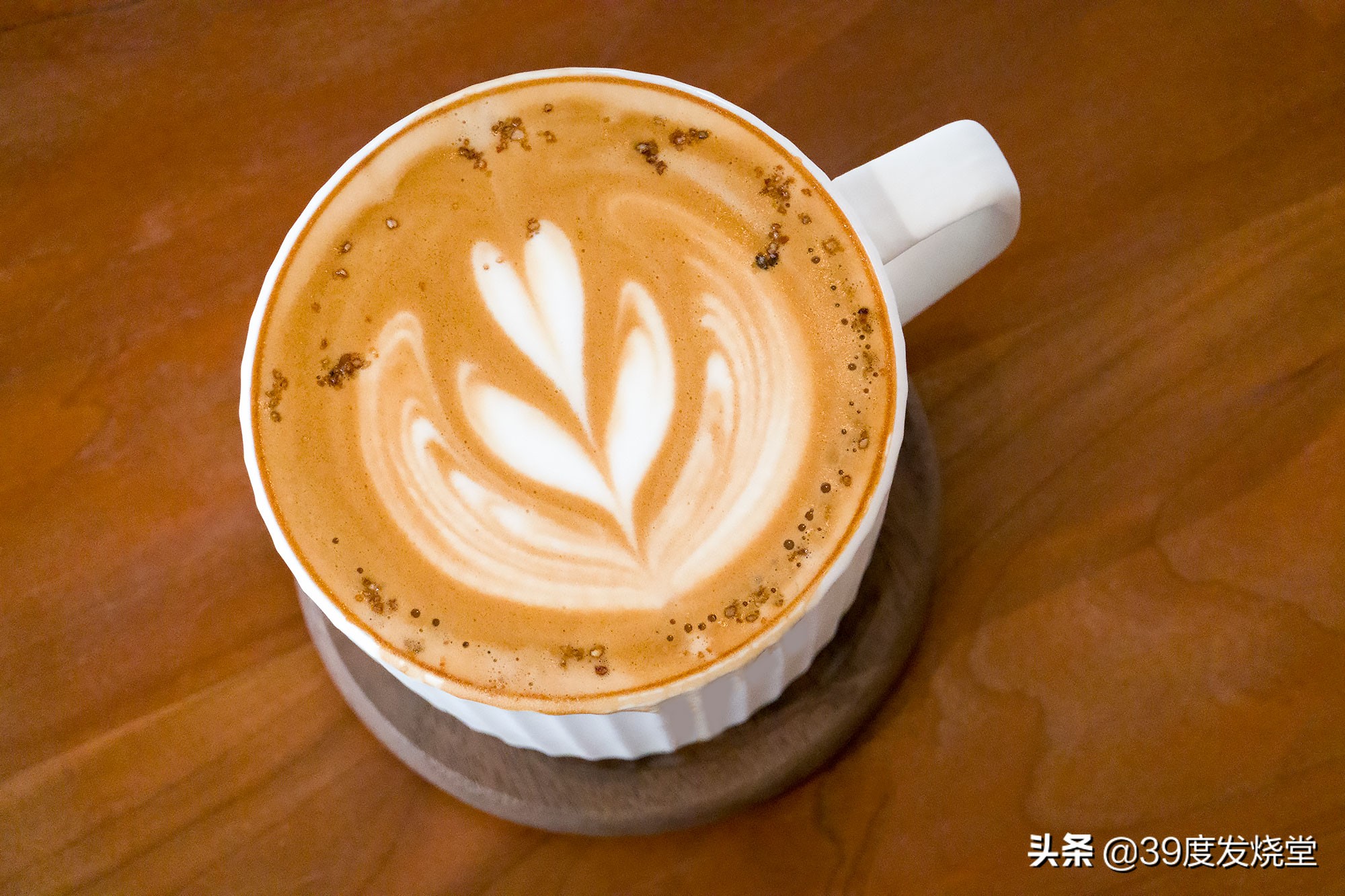 索尼黑卡7这东西会过时吗,索尼黑卡7拍照片怎么样