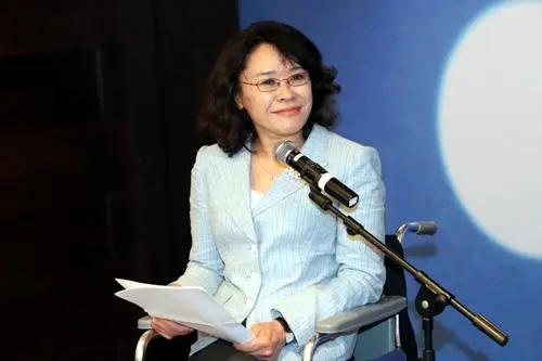 挫折作文素材名人事例,挫折的典型事例素材积累