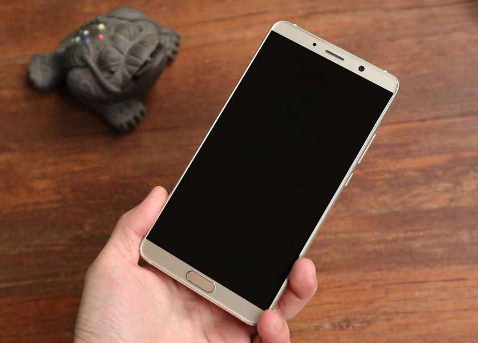 性能一般的手机一般多久换,手机一般几年一换比较合适