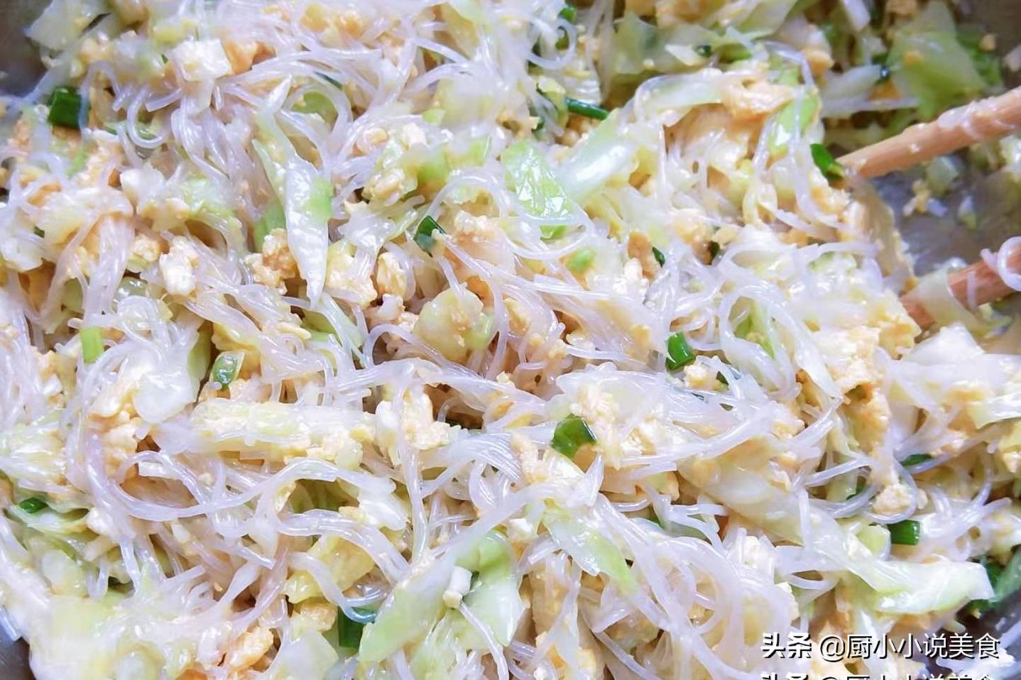 发面馅饼的面用啥和出来又软又暄,馅饼的做法怎么和面不醒面