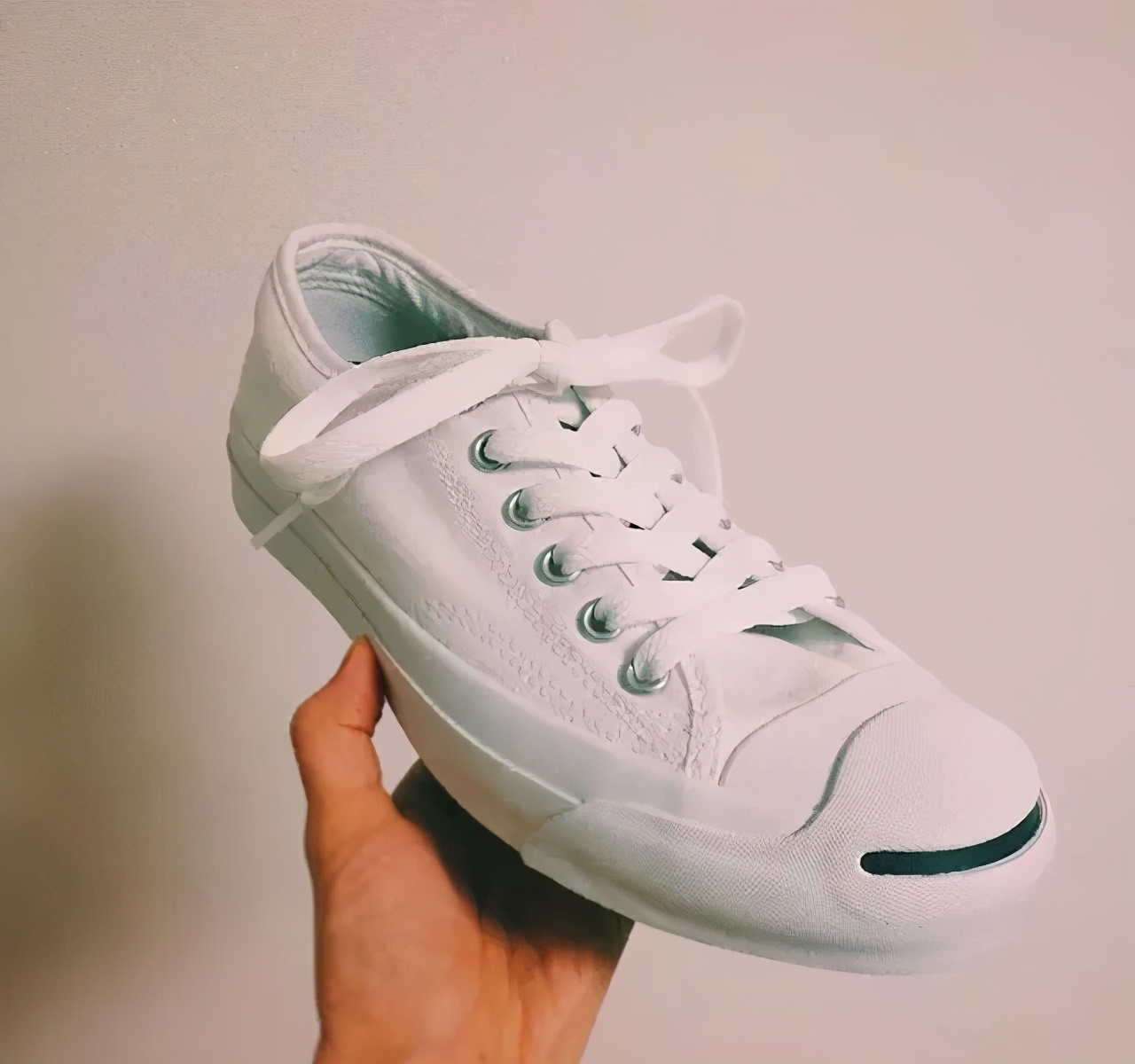 男生需要什么样的基本款的手表,男生必须要的几种鞋