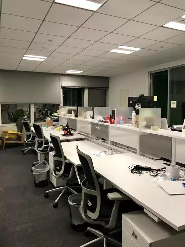 谷歌：老王带你畅游上海Goolge办公室