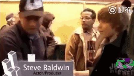 赛琳娜发照片为比伯庆生,赛琳娜比伯遗憾