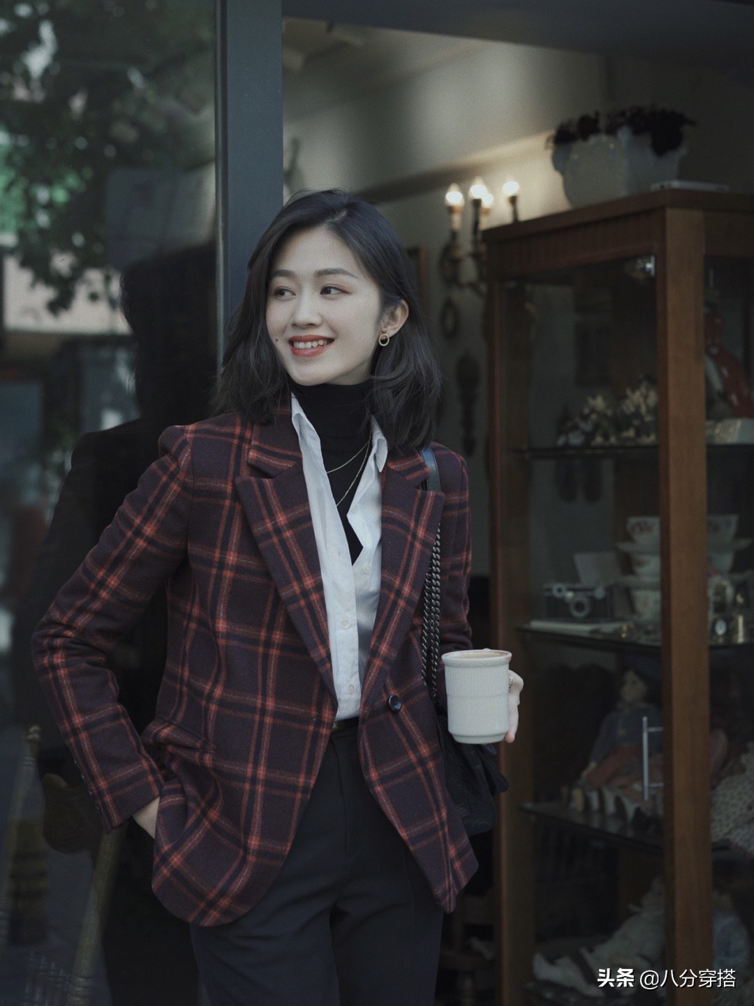 穿格纹西装知性又优雅,复古格纹西装搭配冬季