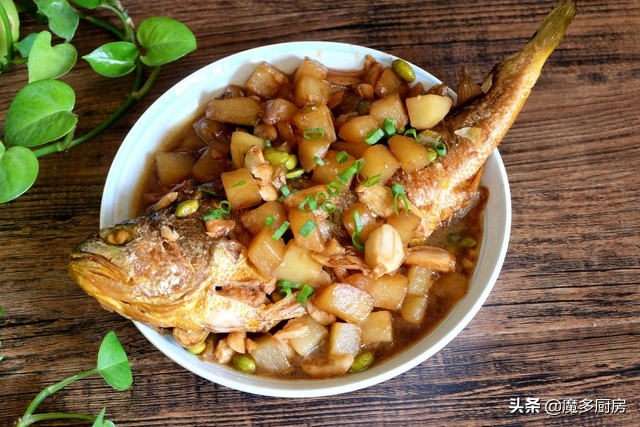 大黄鱼怎样做好吃简单,大黄鱼怎么做才好吃又简单