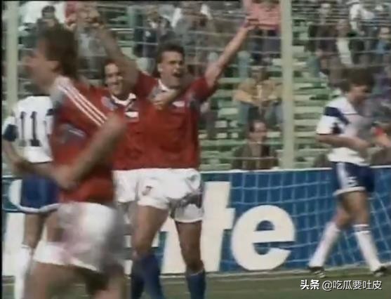 1981年小世界杯足球赛,1990年世界杯阿根廷小组赛第三名