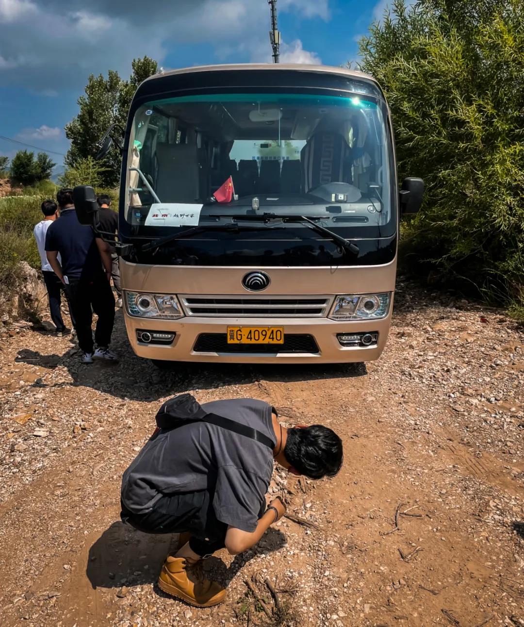 北京bj40成佛坡越野视频,北京越野车bj40远行