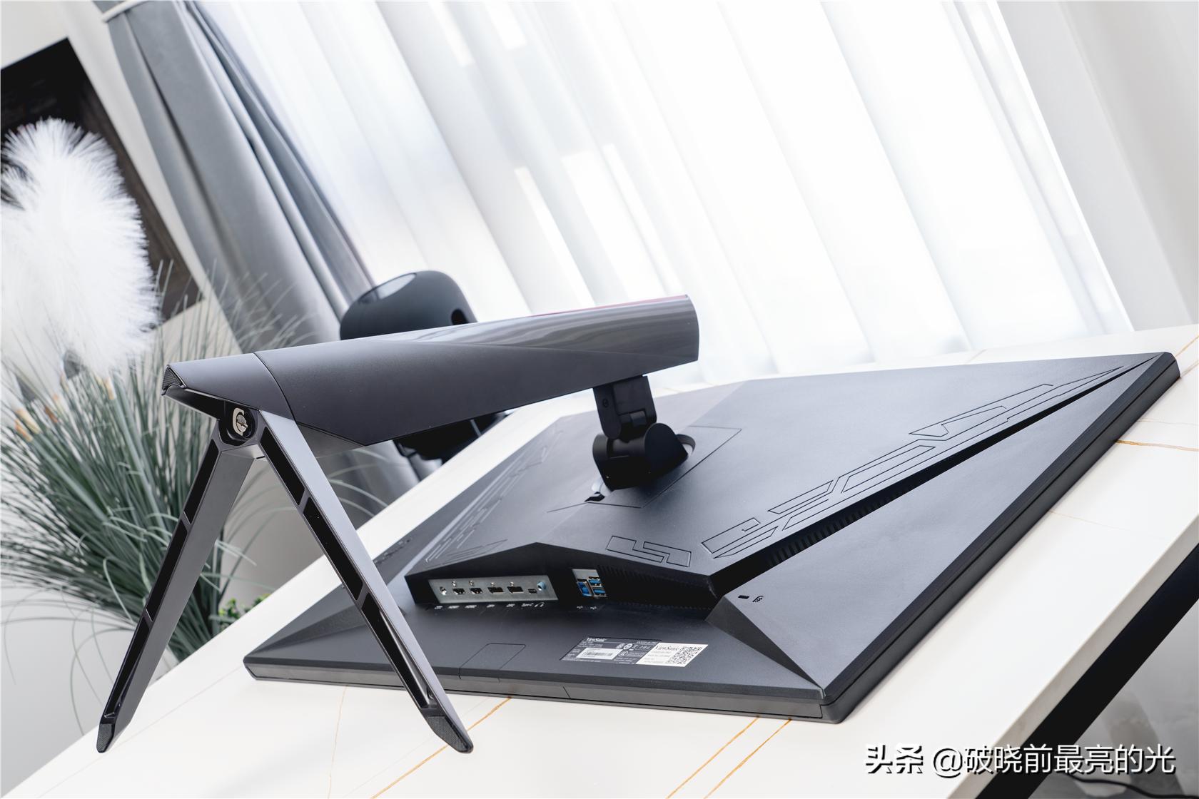 游戏作图显示器推荐,2kips240hz刷新率显示器