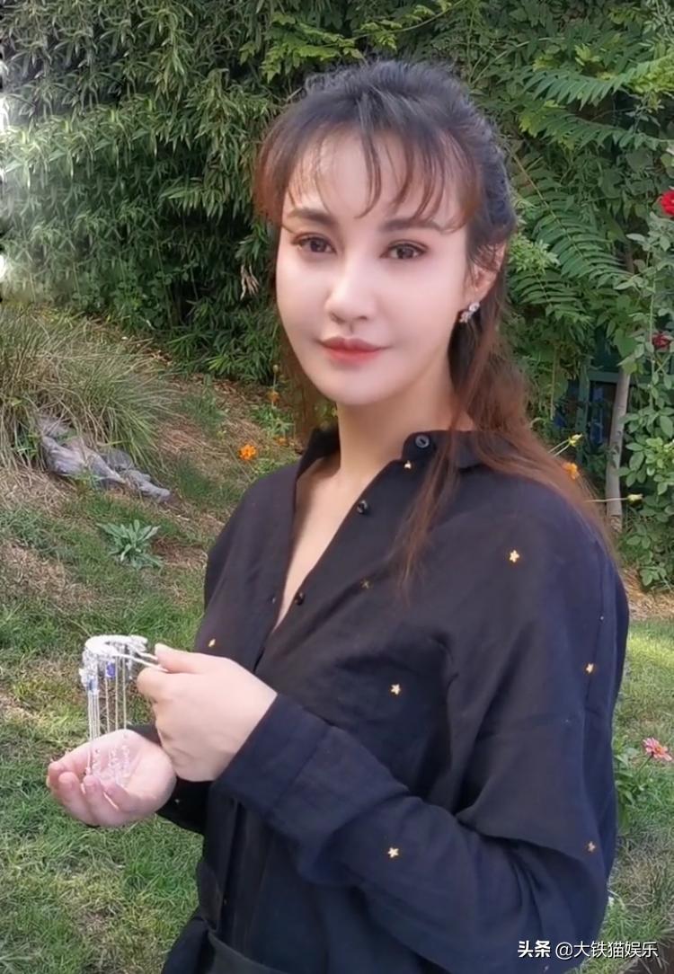 小鱼儿与花无缺演员16年变化,小鱼儿和花无缺如何挑选演员的