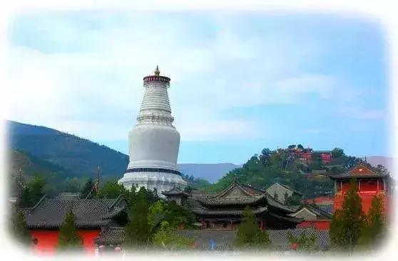 五台山文殊菩萨属于哪个宗,朝拜五台山文殊菩萨必须去的禅寺