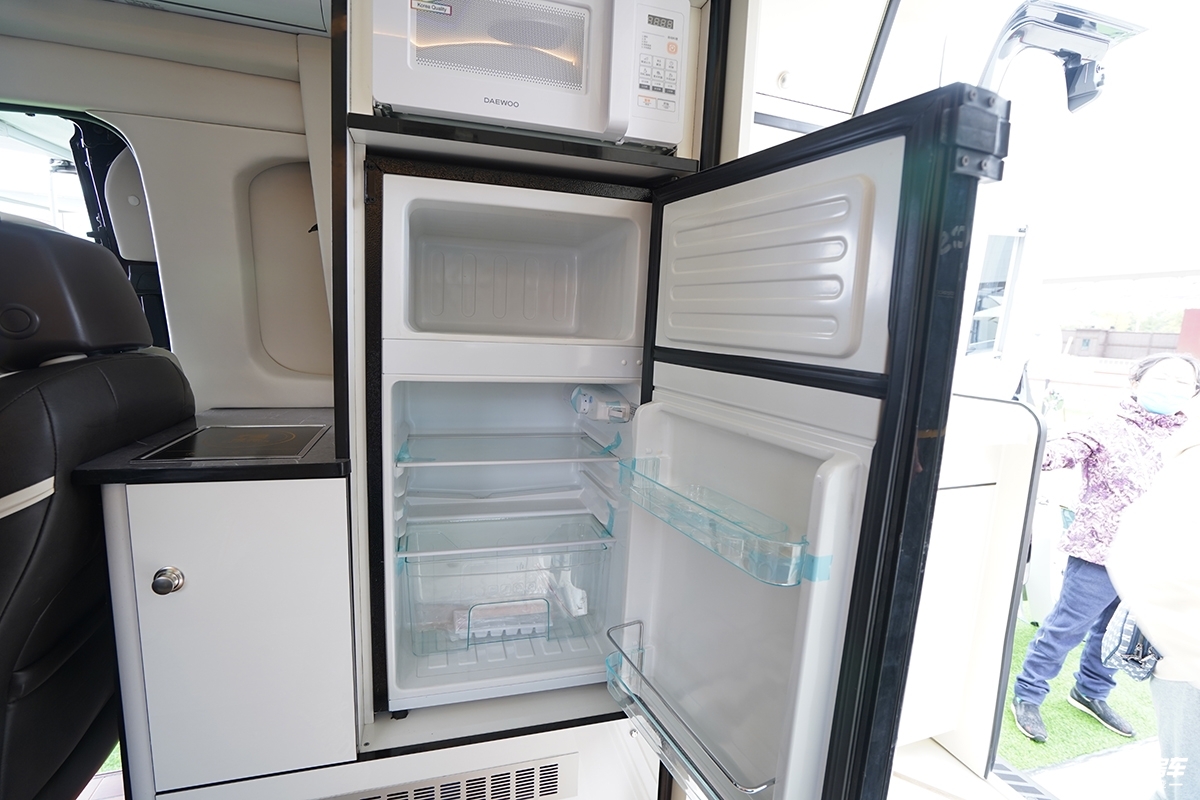 19江铃福特全顺多少钱,19.98万新全顺房车价格