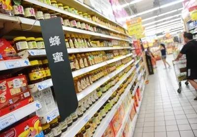 舌尖上的蜂蜜吃法,蜂蜜块嚼着吃推荐