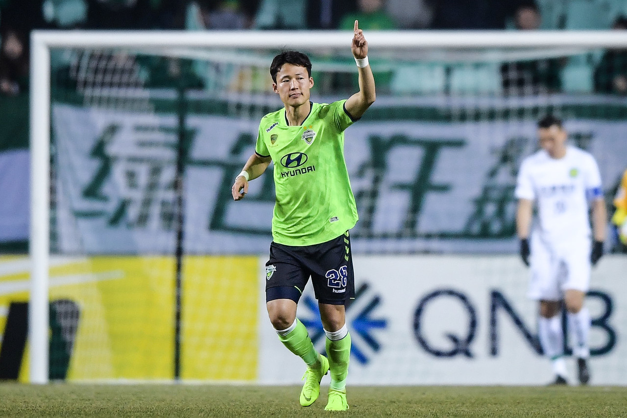 孙准浩对比蒿俊闵,孙准浩加盟鲁能