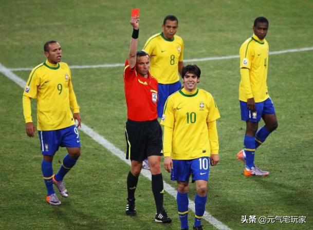 实况足球2021卡卡时刻,实况足球哪个版本卡卡最强