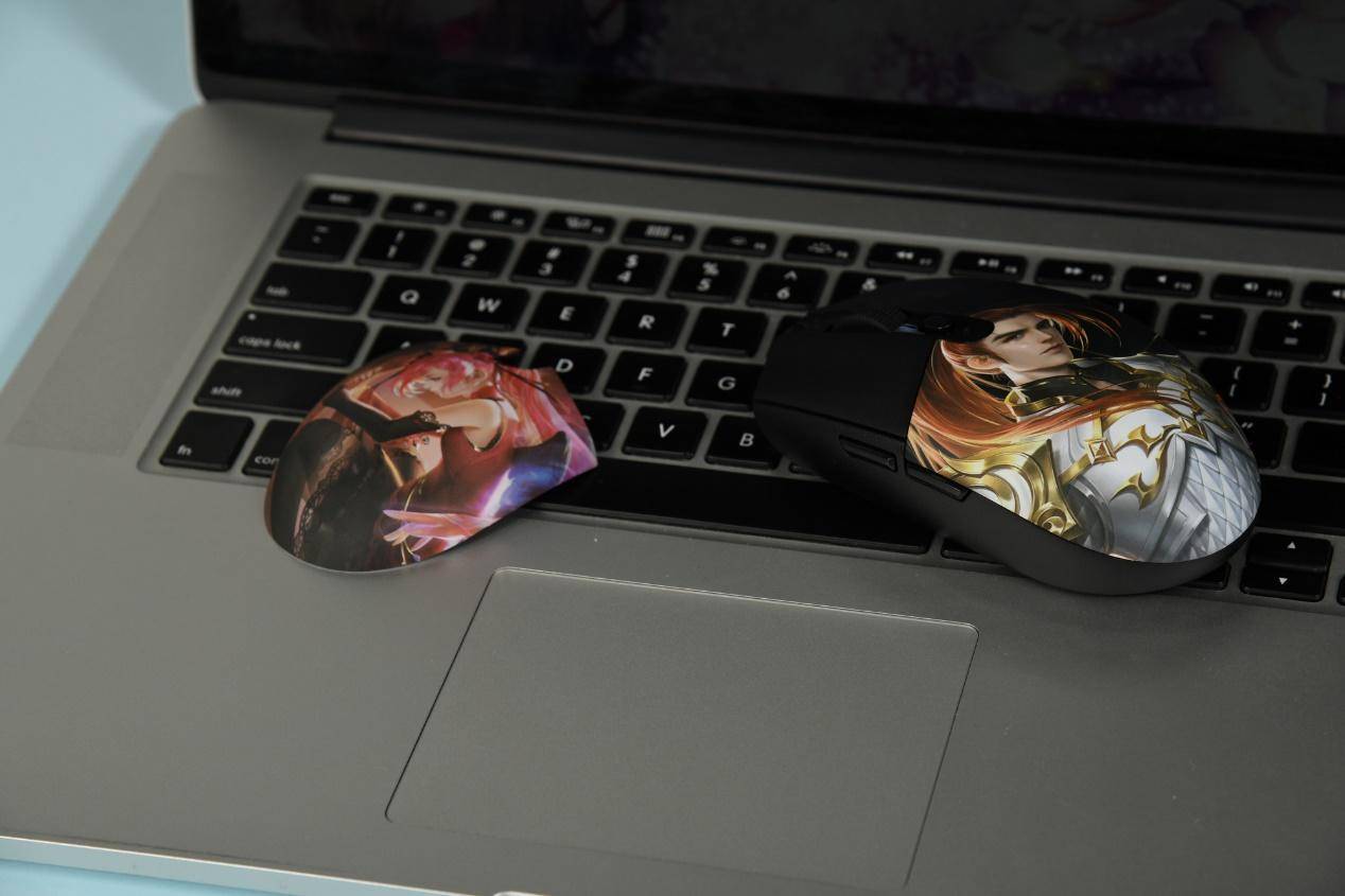 游戏玩家福利和平精英,罗技g304黄光