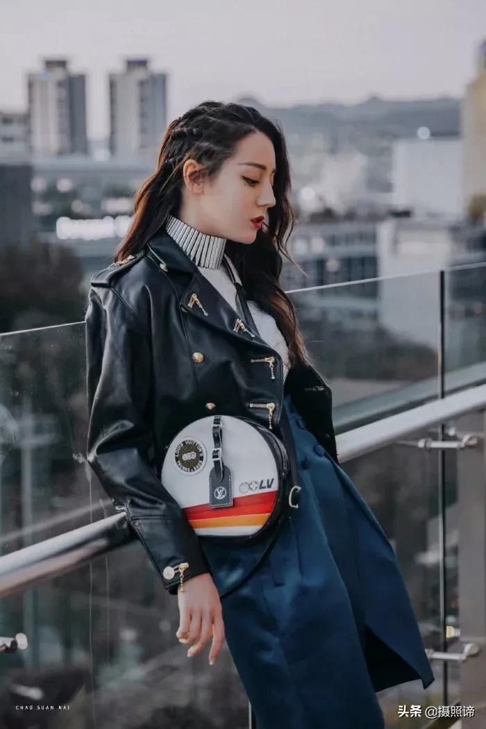 侧脸拍照好看的秘诀,侧脸不好看拍照技巧与角度