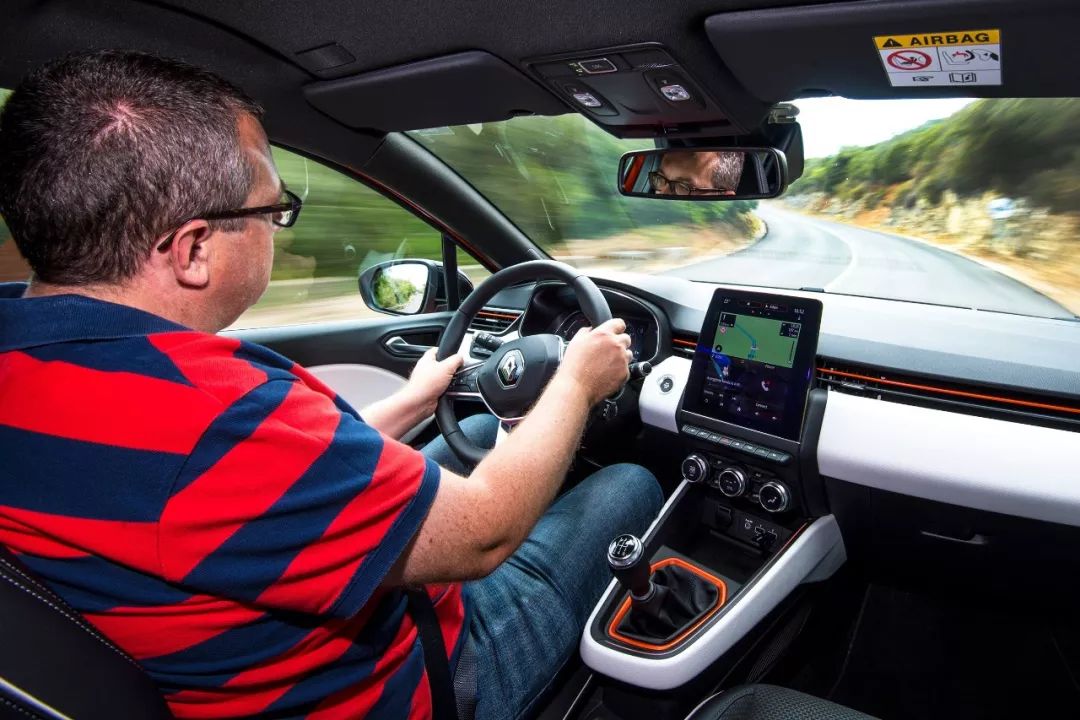 雷诺clio中国发售,雷诺clio混动版评测