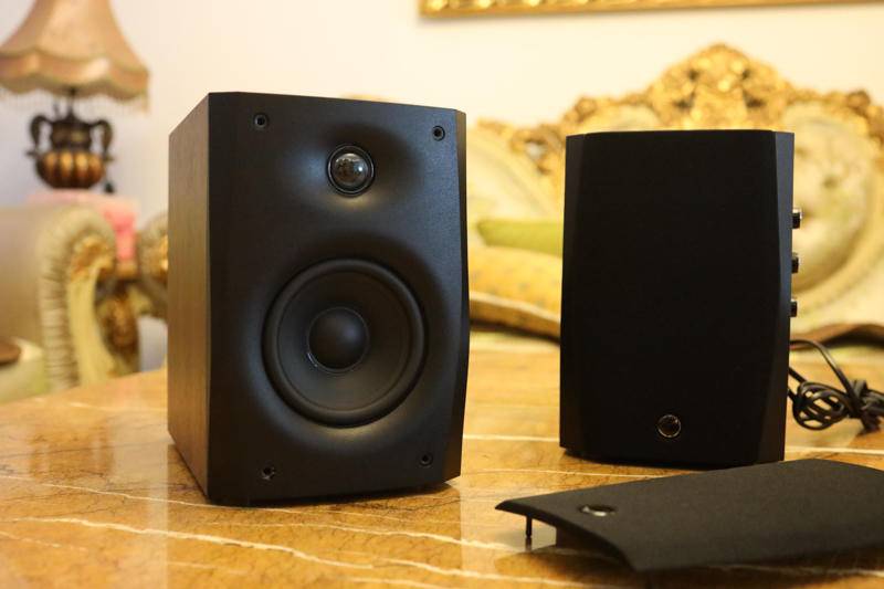 性价比最高惠威音响推荐,惠威d1500音箱评测