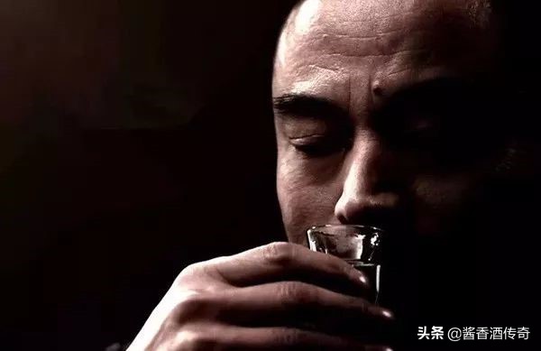 酒后是吐真言还是喝多了胡说八道,酒后讲的到底是胡话还是真话