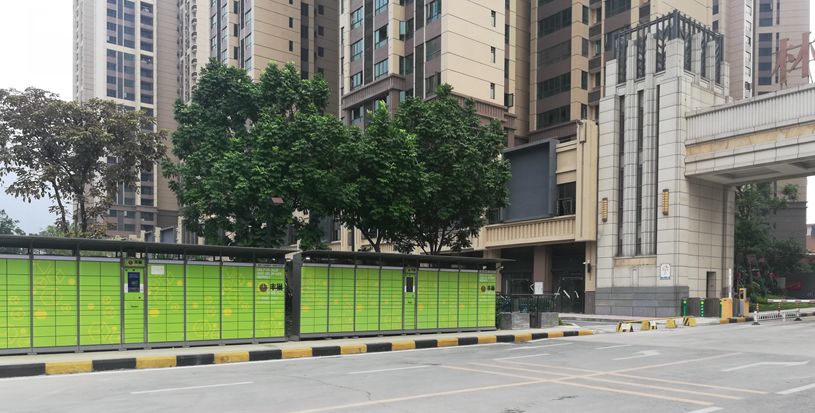 外来人员进小区门禁严不严,关于小区加强外来人员出入管控