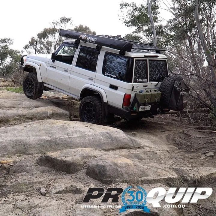 有个桶很帅的，不信你看看