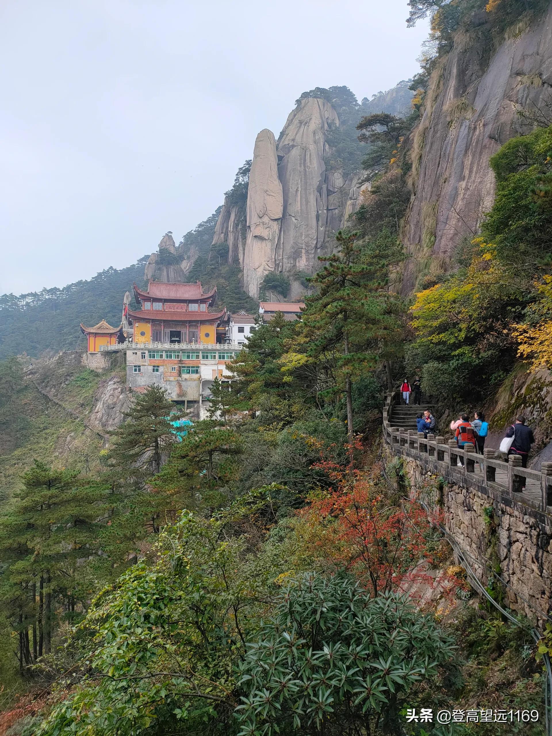 千里追寻歌曲原唱,写九华山的经典文章