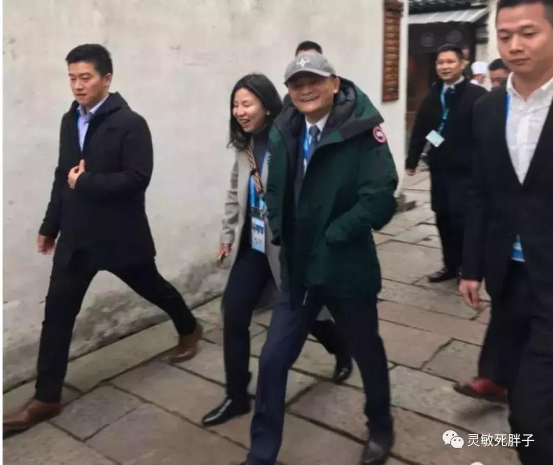 冬天的北海道穿什么好看,怎么在冬天穿的不臃肿