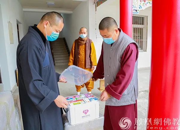 出家人并非超人,千寺万僧,都要直面“生病”这两个字