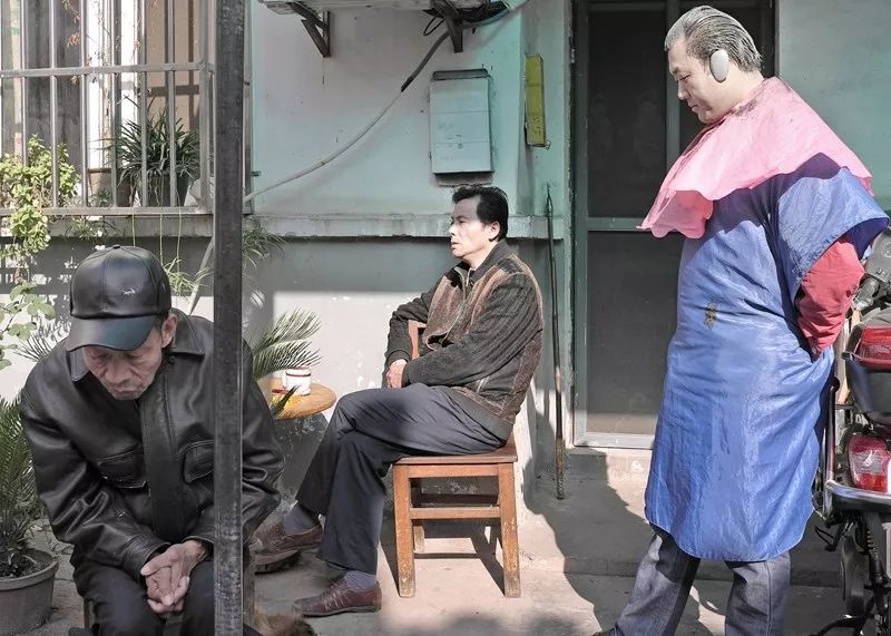 爸爸意外去世后，我用一支笔，救回有自毁倾向的妈妈