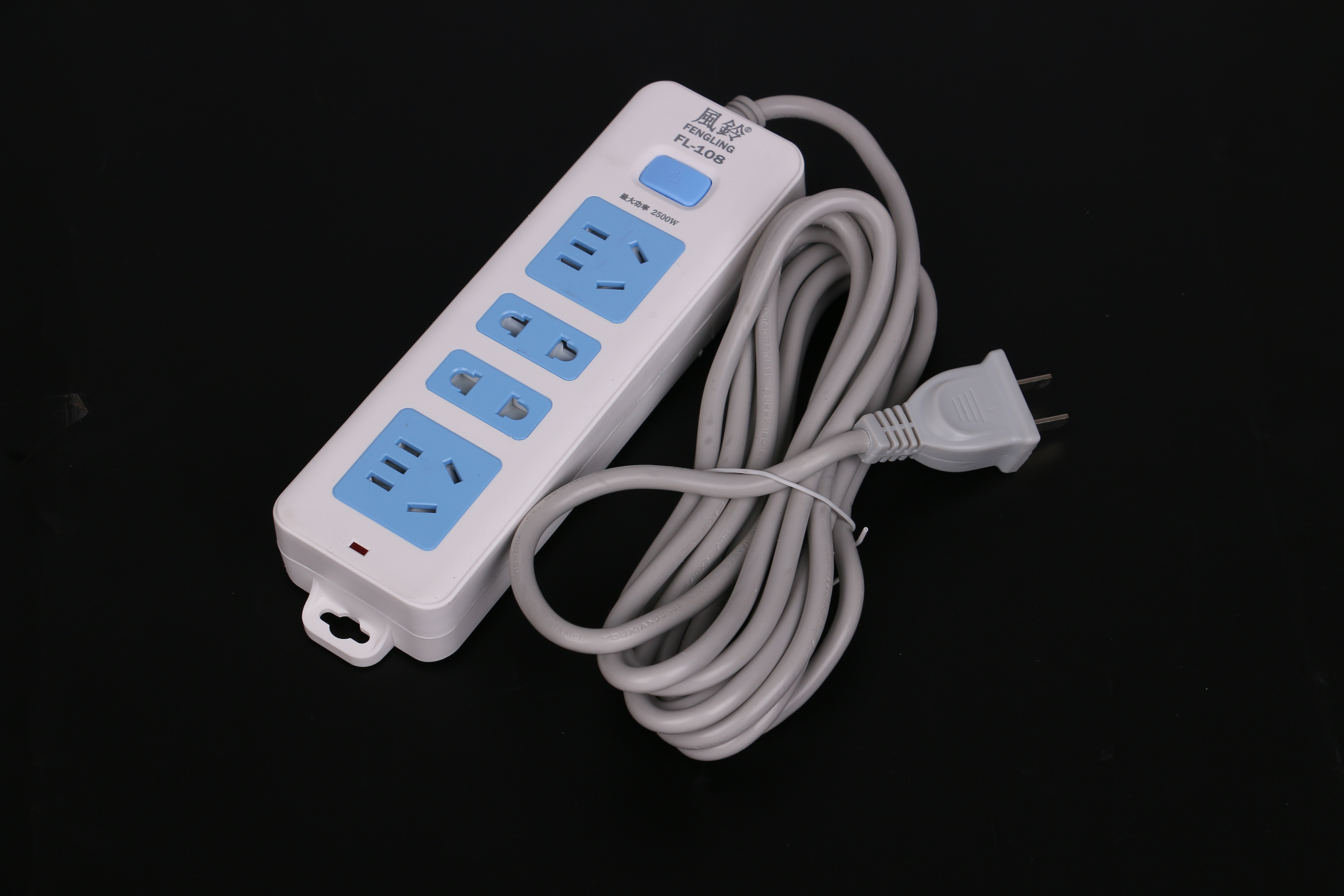 万能插排为何被禁用,国家明令禁止的万能插排