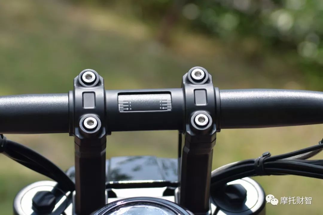 龙嘉v途龙嘉v霸评测,新款龙嘉v霸250多少钱