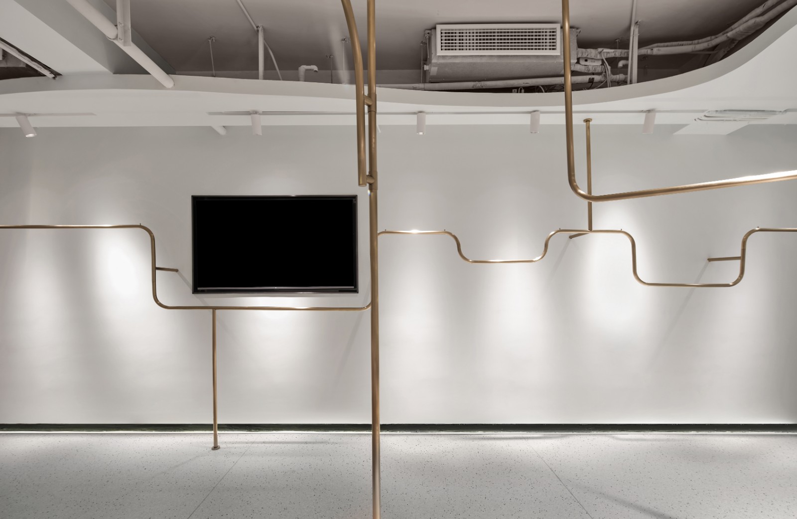 JEAtelier服装工作室用空间展示对服装和美的理解